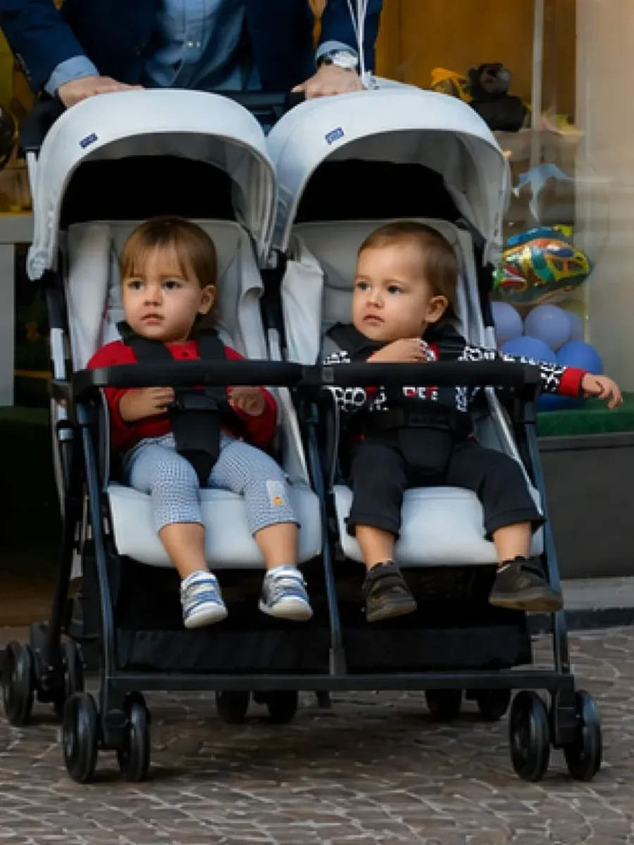 Прогулочная коляска для двойни Chicco Ohlala Twin от 0 месяц